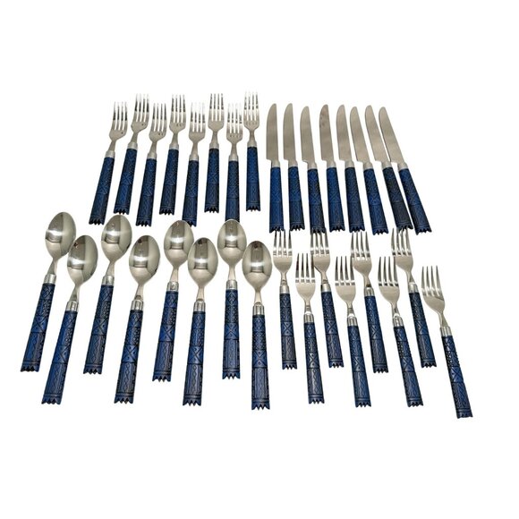 Rare Gibson Blue Geometric Unique 32 piece Set Plastic Handle - Picture 1 of 6